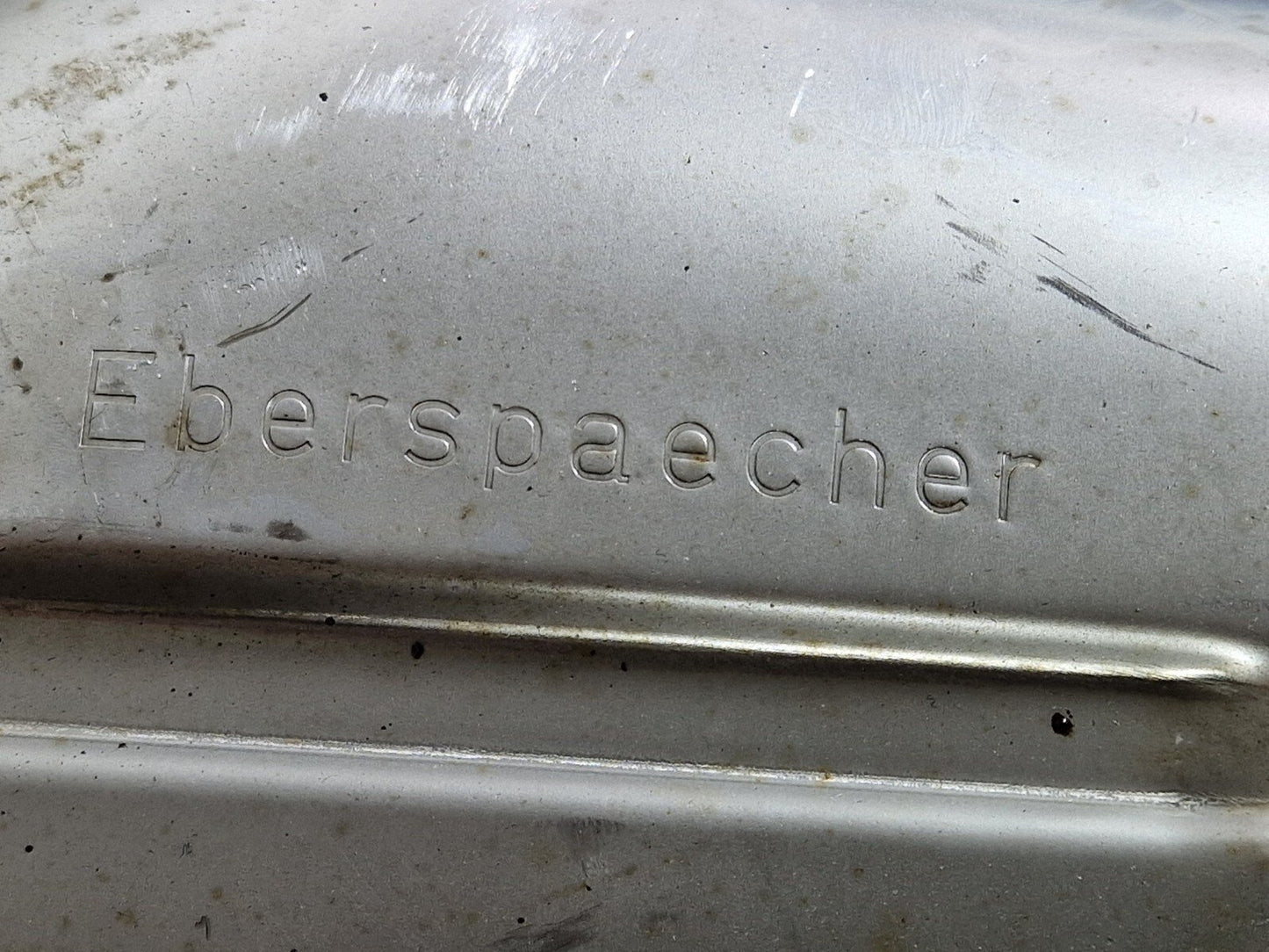 16-19 AUDI A4 AVANT B9 S-LINE OEM REAR EXHAUST BACK BOX 8W0253411K