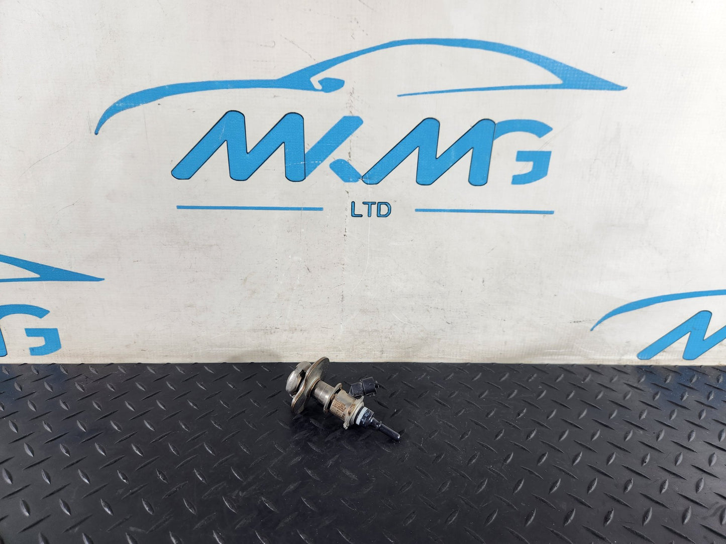 Land Rover Range Rover Evoque L551 Genuine AdBlue Exhaust Injector MX73189E3