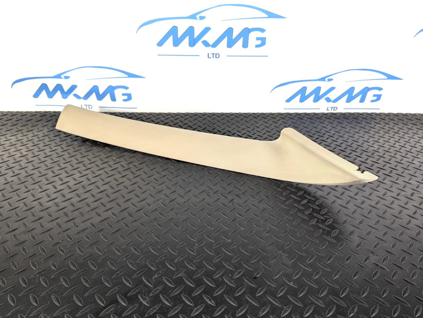 14-21 BMW 2 SERIES 218d GRAN TOURER F46 FRONT RIGHT DRIVER SIDE A-PILLAR TRIM