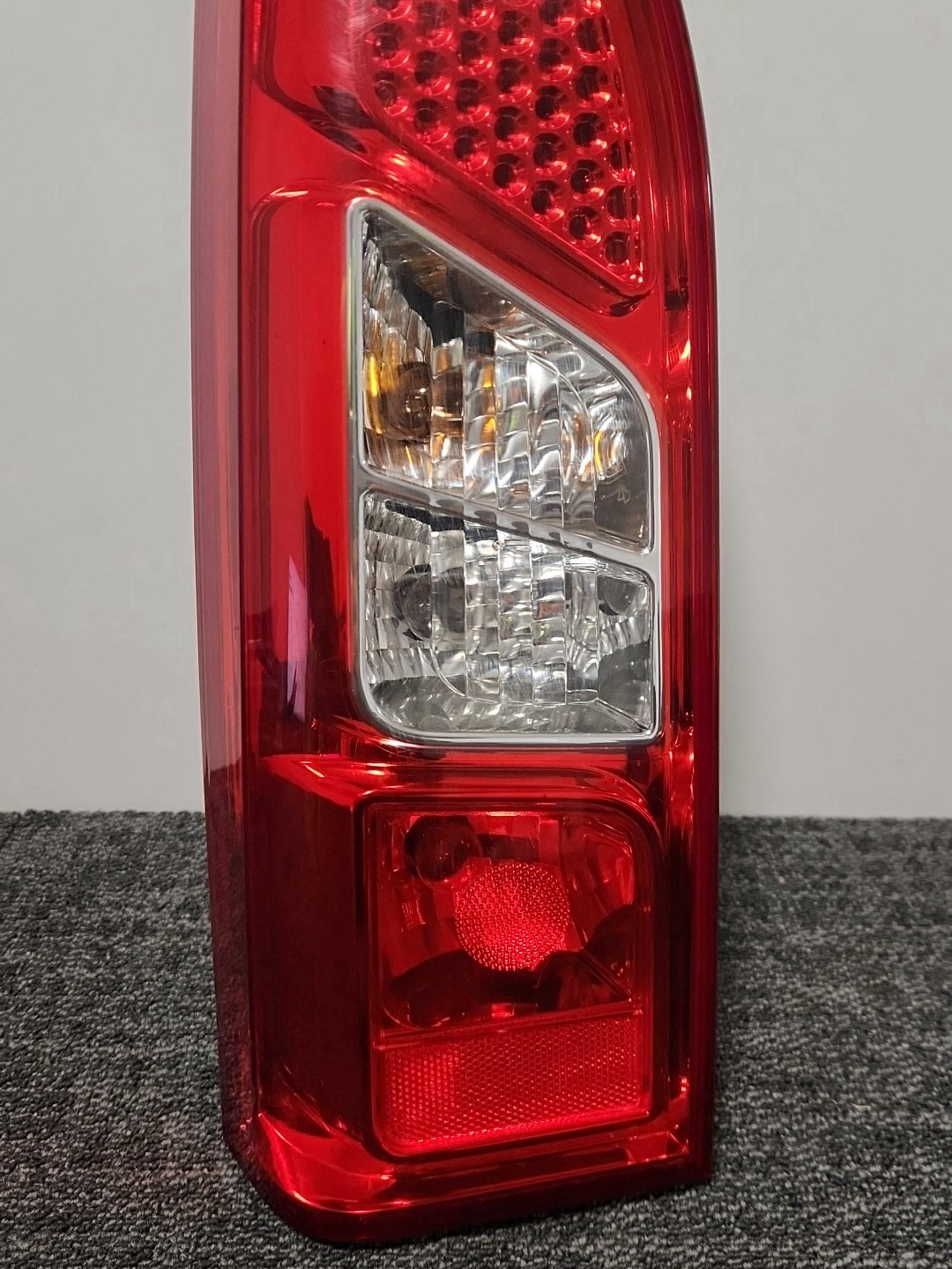 2008 Peugeot Partner MK2 (PH1) (B9) Genuine Rear Left N/S Tail Light 9680545280