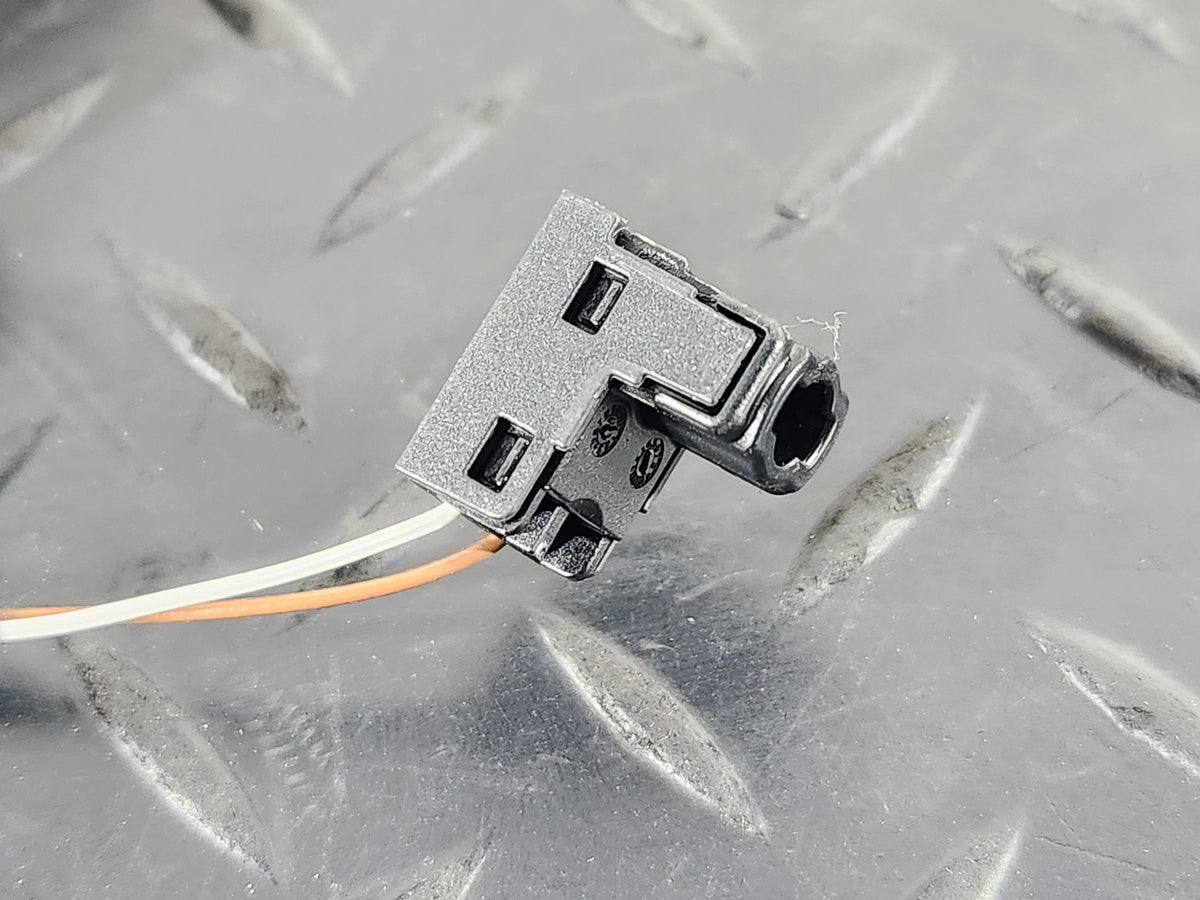 Mercedes-Benz B200d B-Class W247 SUV Interior Light Wiring A1779065002