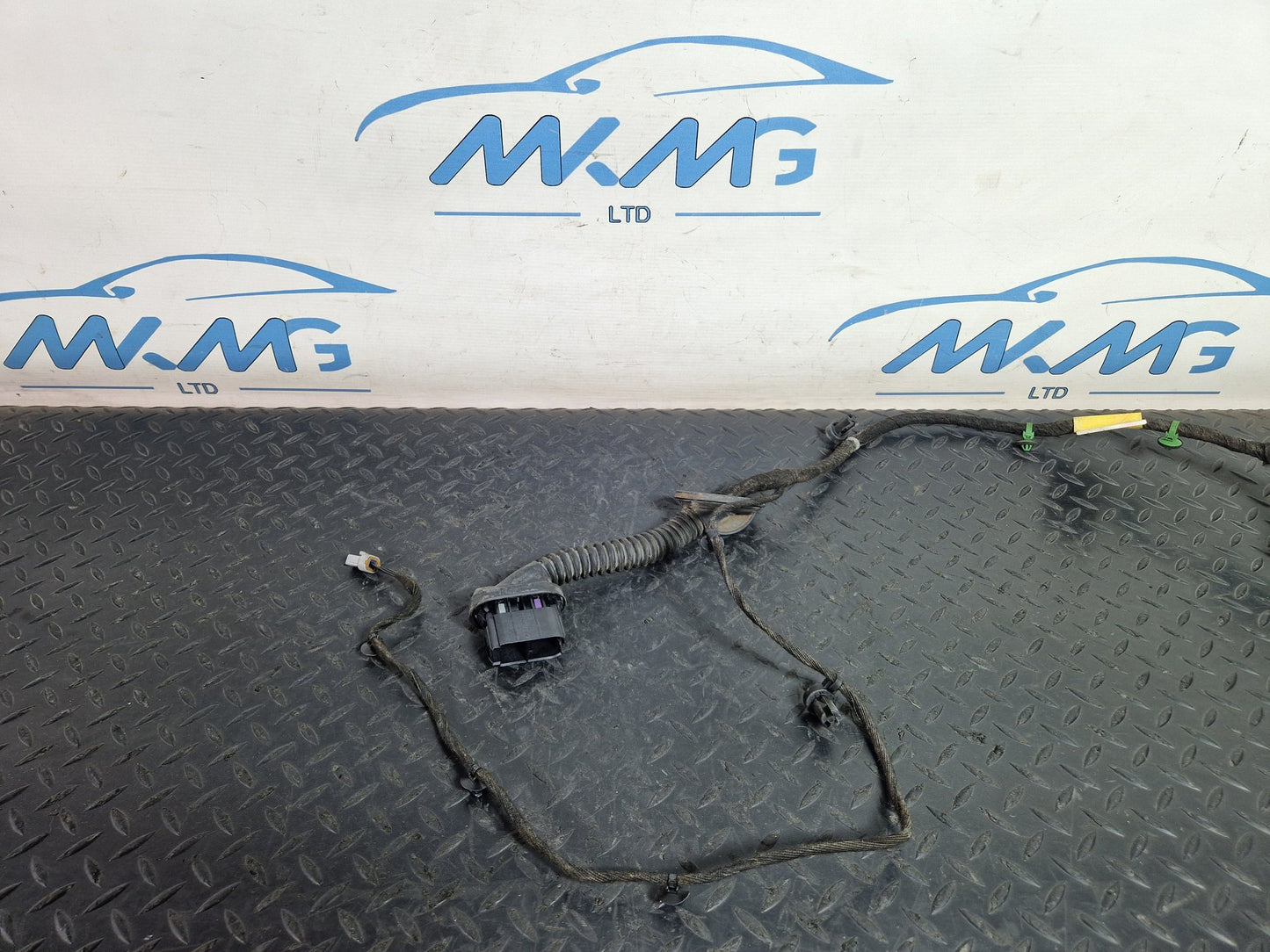 Land Rover Evoque L538 genuine rear right Door Wiring Harness HJ3214633ASB