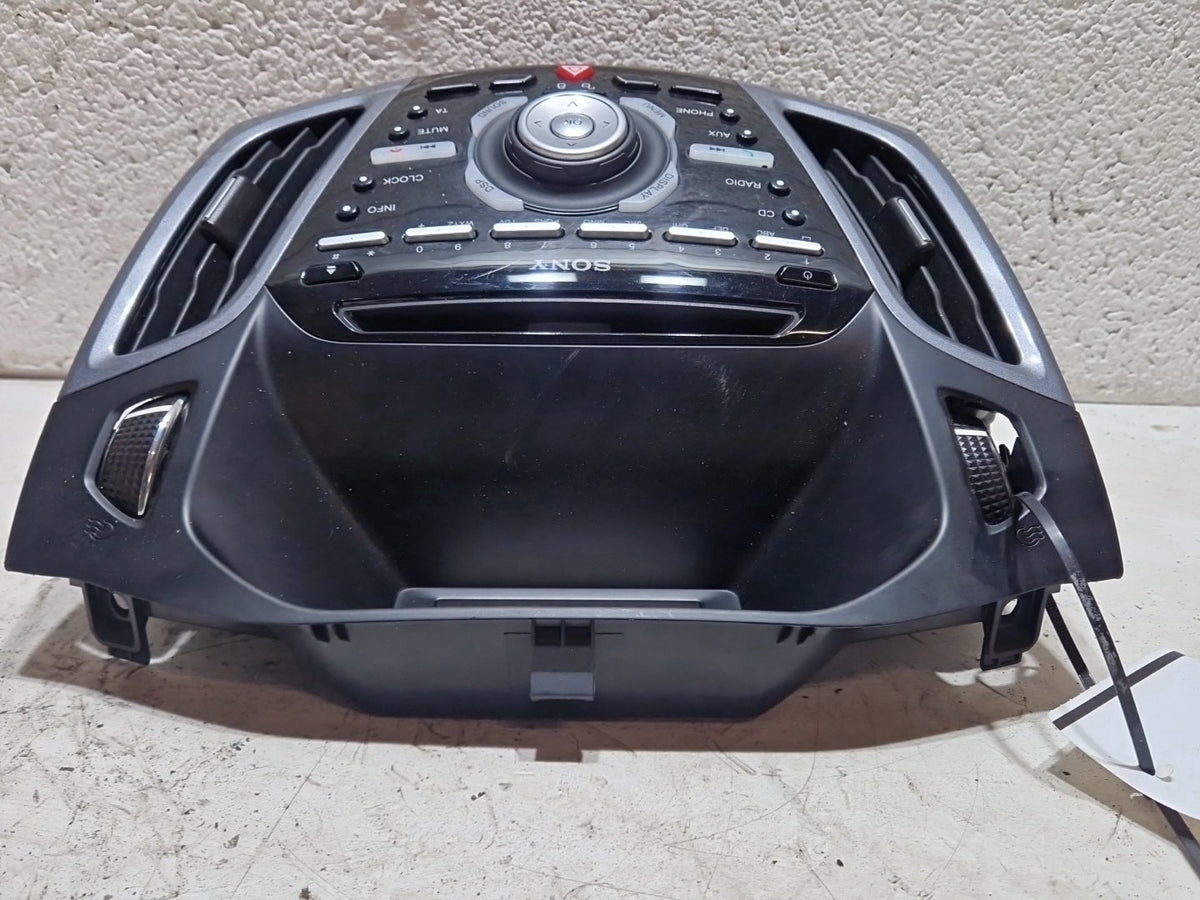 2013 Ford Focus MK3 (C346) Multimedia Radio Control Head Unit BM51-A014L21