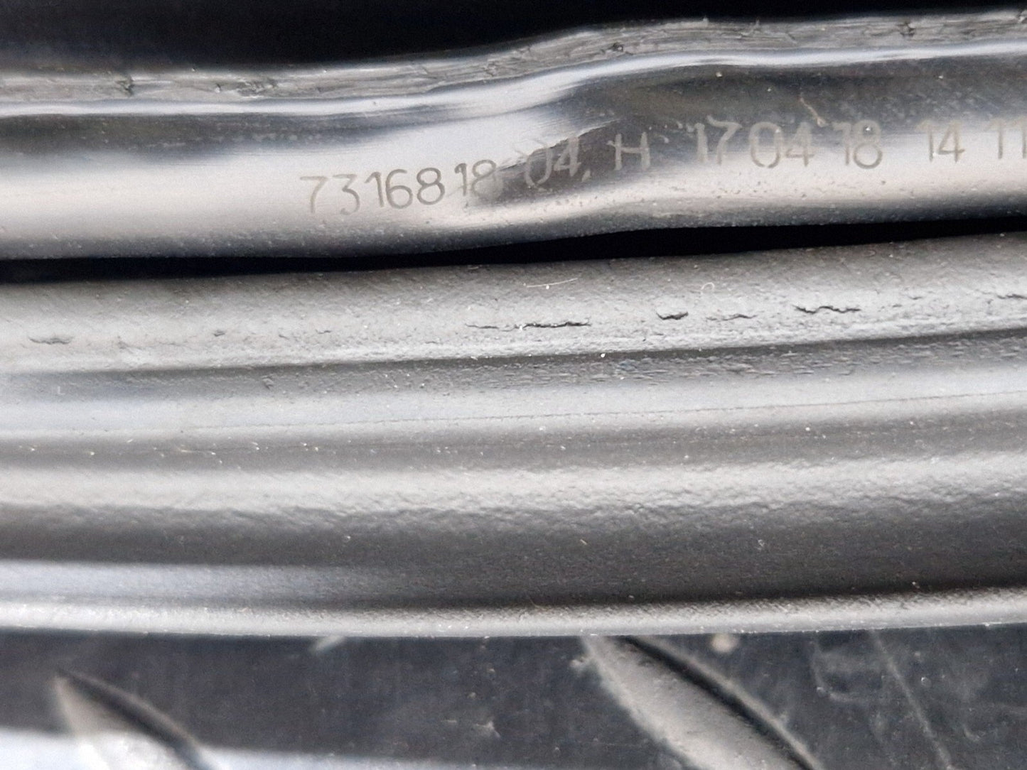BMW 2 Series Gran Tourer F45 F46 Rear Door Rubber Seal Fits Left & Right 7316818