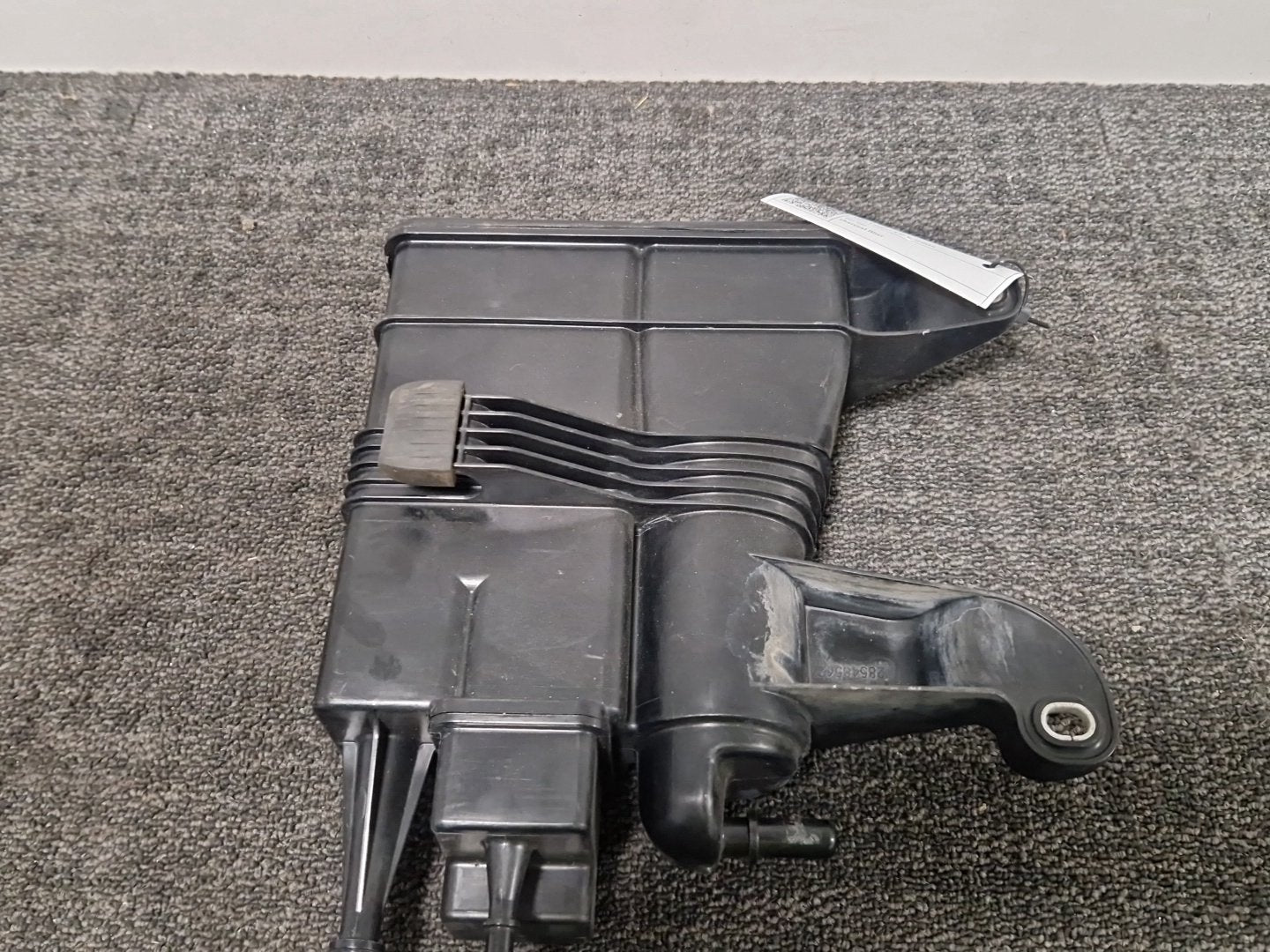 Mini Cooper Countryman Charcoal Fuel Filter Box 28548535