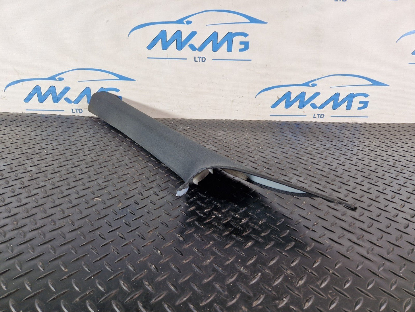10-15 AUDI Q7 4L GENUINE OEM LEFT PASSENGER SIDE FRONT A PILLAR TRIM 4L0867233
