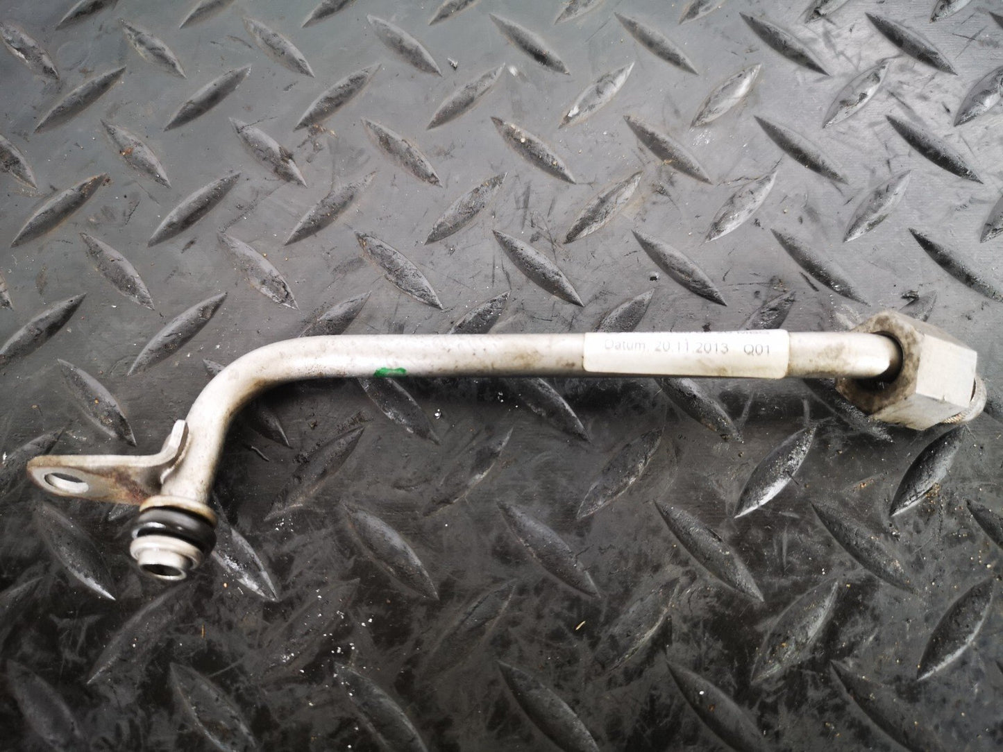 12-18 MERCEDES A B CLA  GENUINE 1.8/2.1 CDI OM651 TURBO OIL PIPE A6511800820
