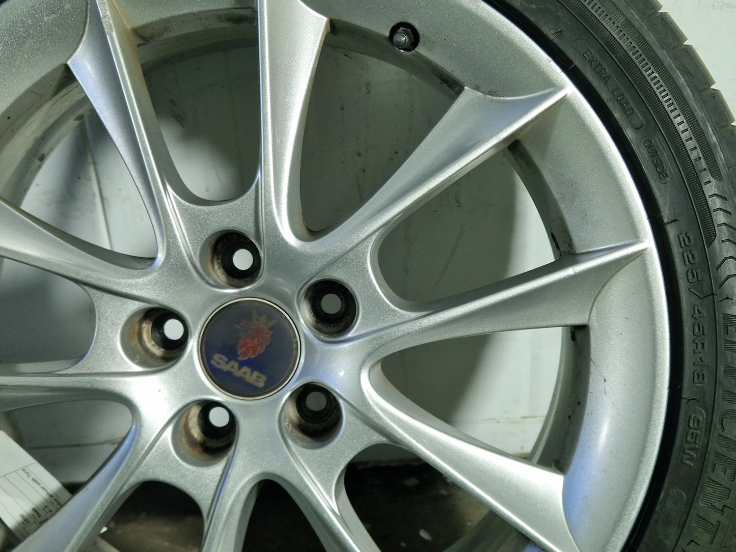Saab 9-3 MK2 (440) 18" Alloy Wheel with Tyre ~7mm 225/45/18 12763042