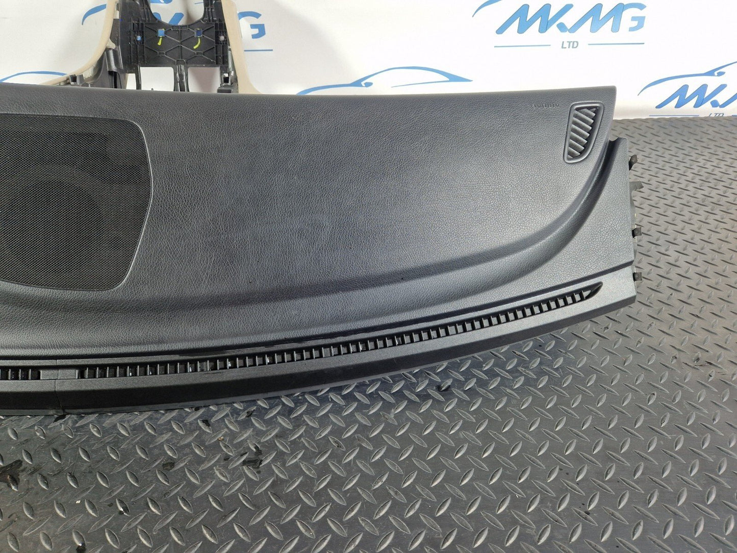 14-21 MERCEDES-BENZ C-CLASS C250D W205 DASHBOARD ASSEMBLY & A!R BAG A2056803887