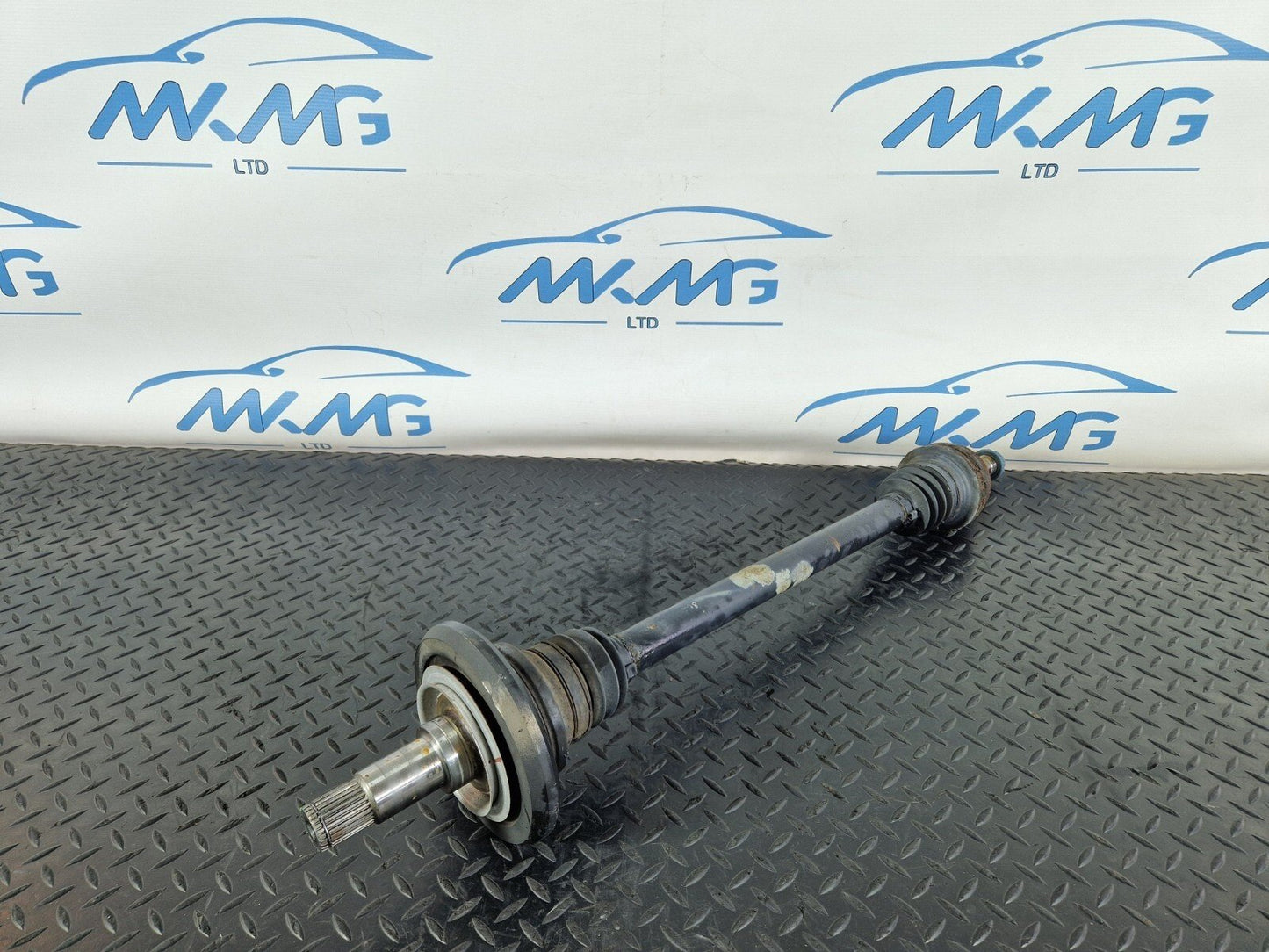 14-21 MERCEDES BENZ W205 GENUINE REAR DRIVESHAFT FITS BOTH SIDES A2203570191