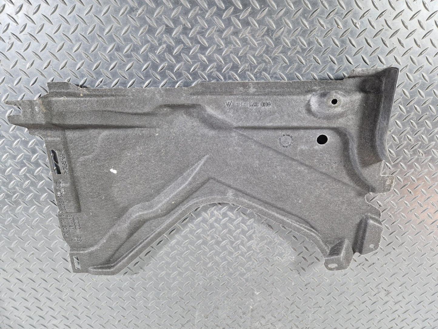 Audi A6 C7 Right Rear Bumper Under Tray 4G0825216A