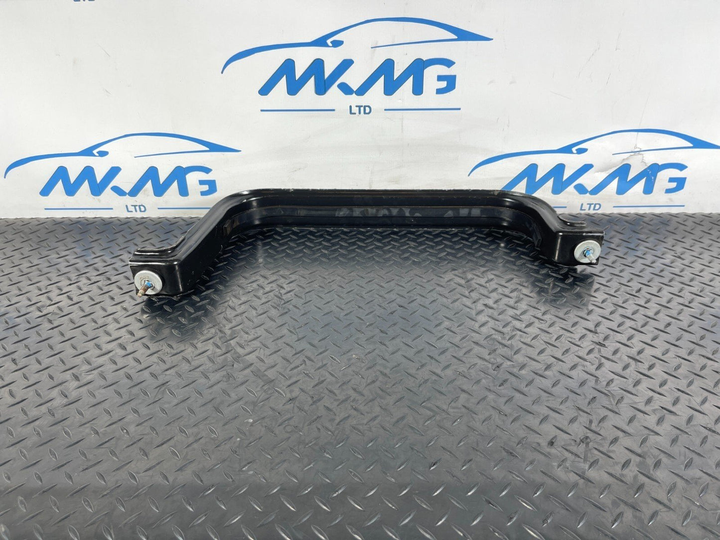 2019-ON  LAND ROVER DISCOVERY L550 BUMPER SUPPORT BRACKET LK72-9055-AA