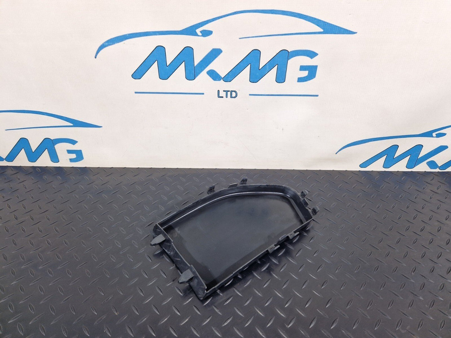 10-18 AUDI A7 4G S-LINE GENUINE FRONT LEFT BUMPER COVER 4G8807245