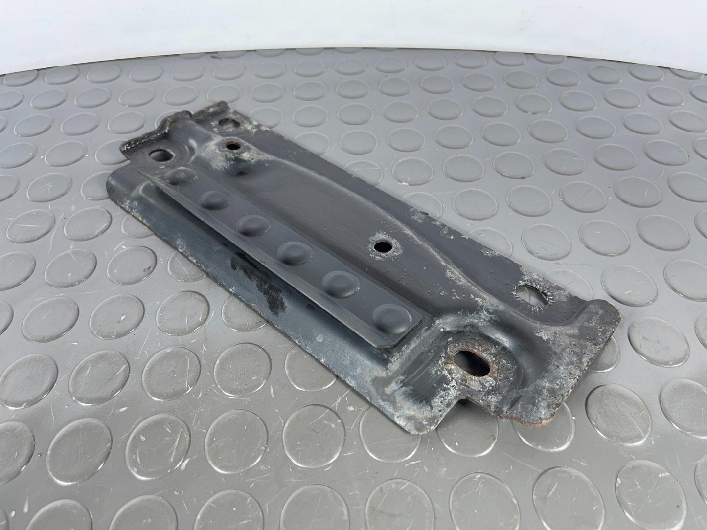 16-19 AUDI A4 B9 GENUINE MUFFLER MOUNT BRACKET PLATE 8W0803183A