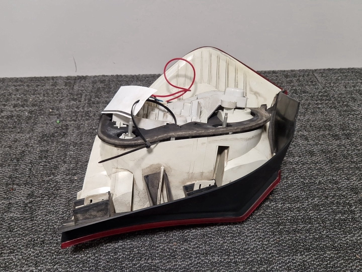 2007 BMW 116i E87 Genuine Rear Right O/S Driver Tail Lamp Light