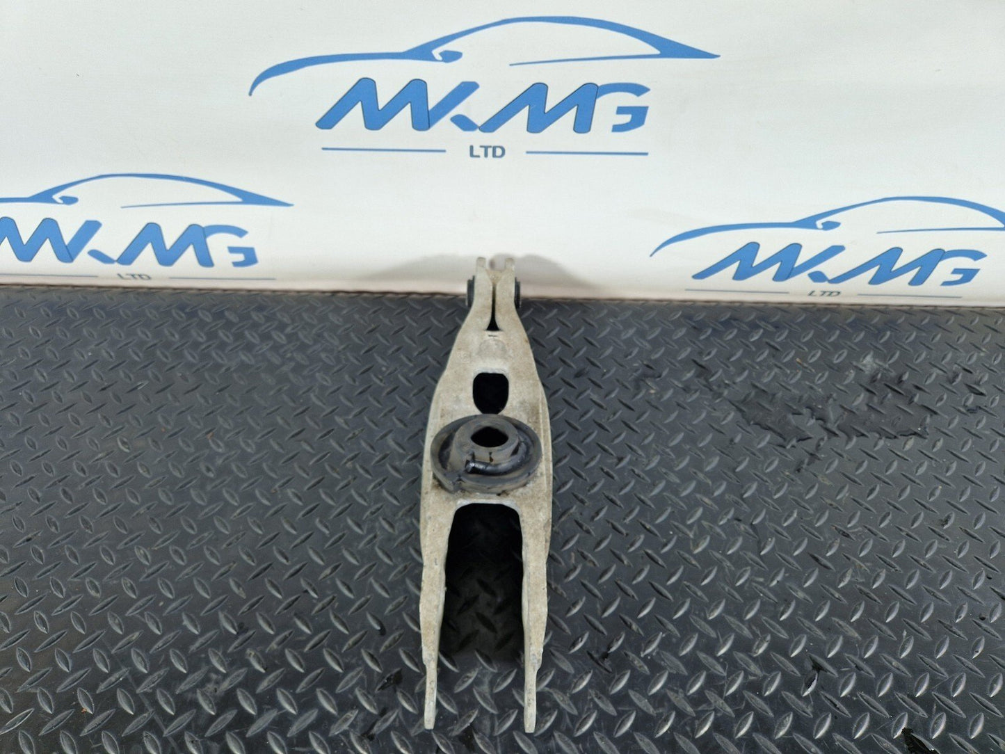 16-24 AUDI A5 F5 COUPE OEM REAR CONTROL ARM FITS BOTH SIDES 8W0505311E