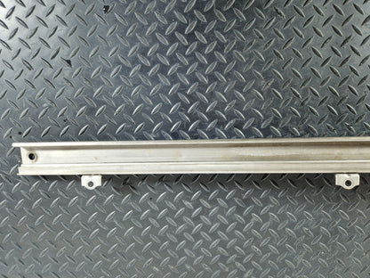14-23 MERCEDES BENZ VITO W447 MIDDLE LEFT SLIDING DOOR RUNNER GUIDE A4477662100