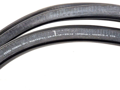 16-19 AUDI A4 B9 GENUINE N/S/R REAR LEFT SIDE DOOR RUBBER SEAL 8W5833721