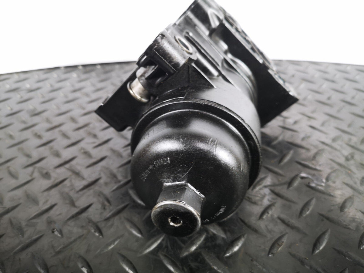 MAHLE Oil Cooler Filter Housing for Hyundai
