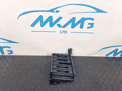 14-20 MERCEDES GLA 200 X156 GEARBOX CONTROL MODULE BRACKET HOLDER A2465450500