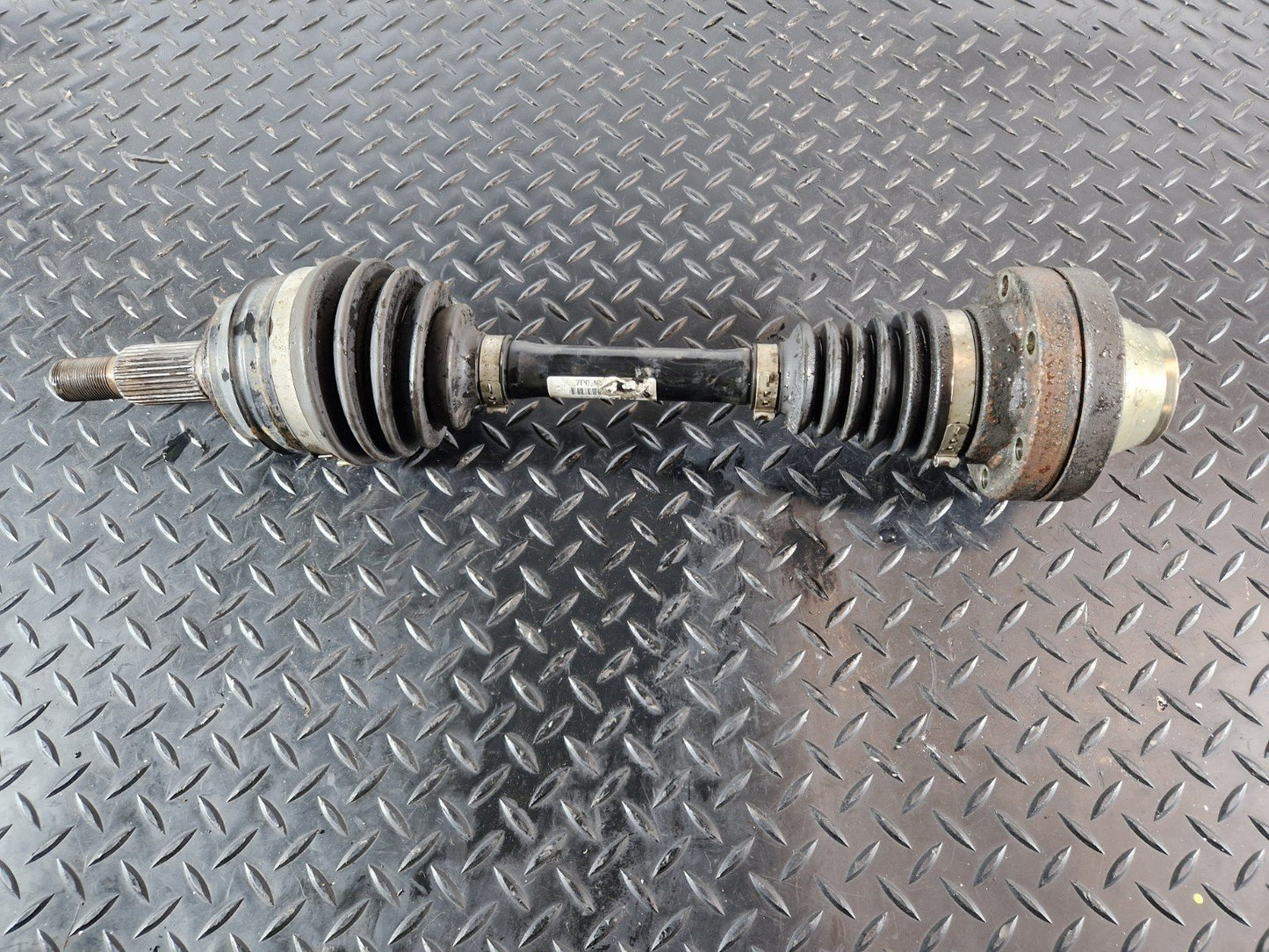 10-15 AUDI Q7 4L GENUINE 3.0 DIESEL FRONT LEFT OR RIGHT DRIVE SHAFT 7P0407271C