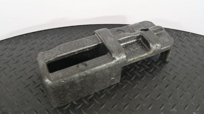 11-16 BMW M5 F10 5-SERIES SALOON BOOT COMPRESSOR PUMP HOLDER 6792430