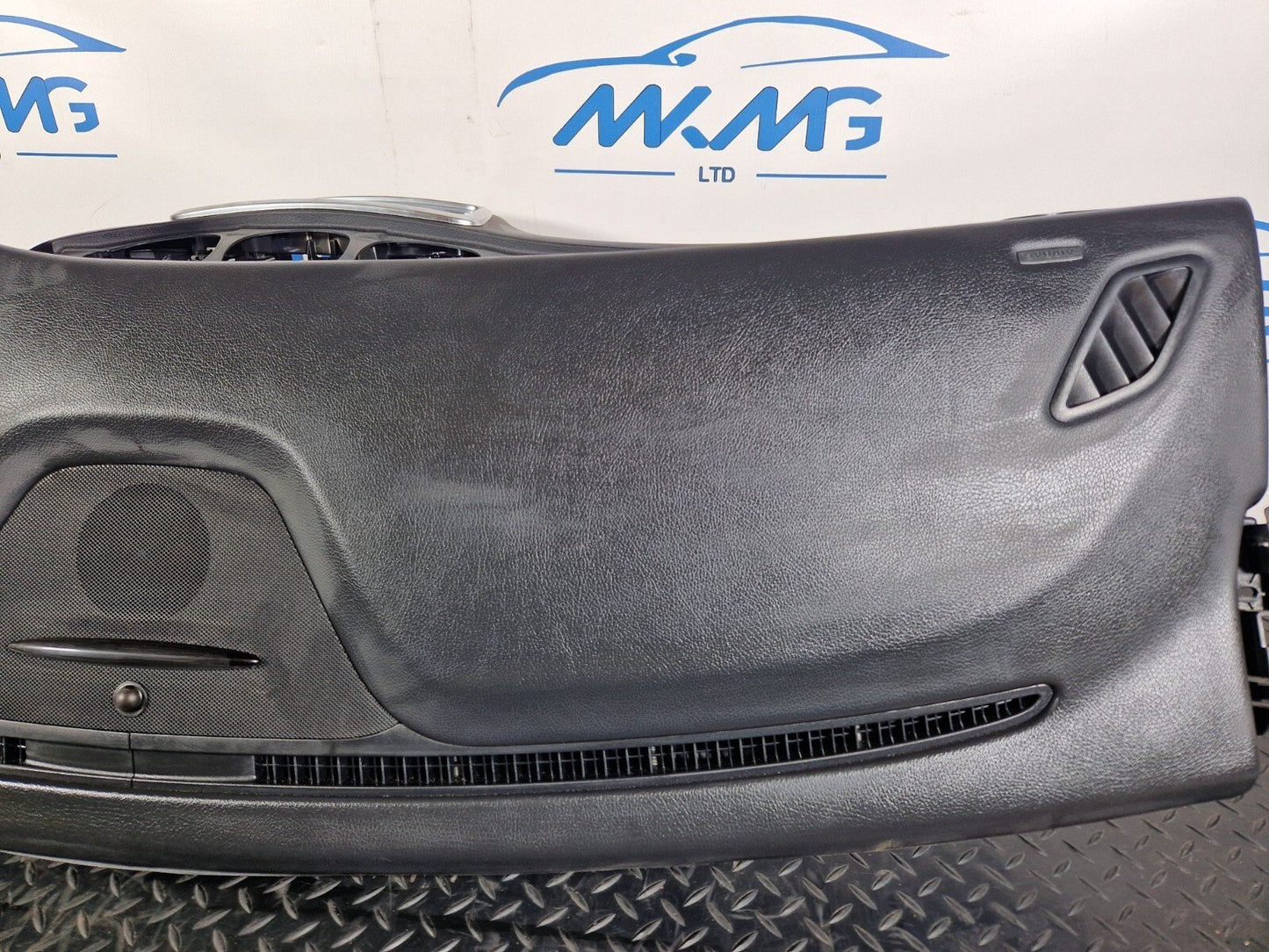14-20 MERCEDES BENZ GLA X156 GENUINE COMPLETE DASHBOARD WITH A-BAG
