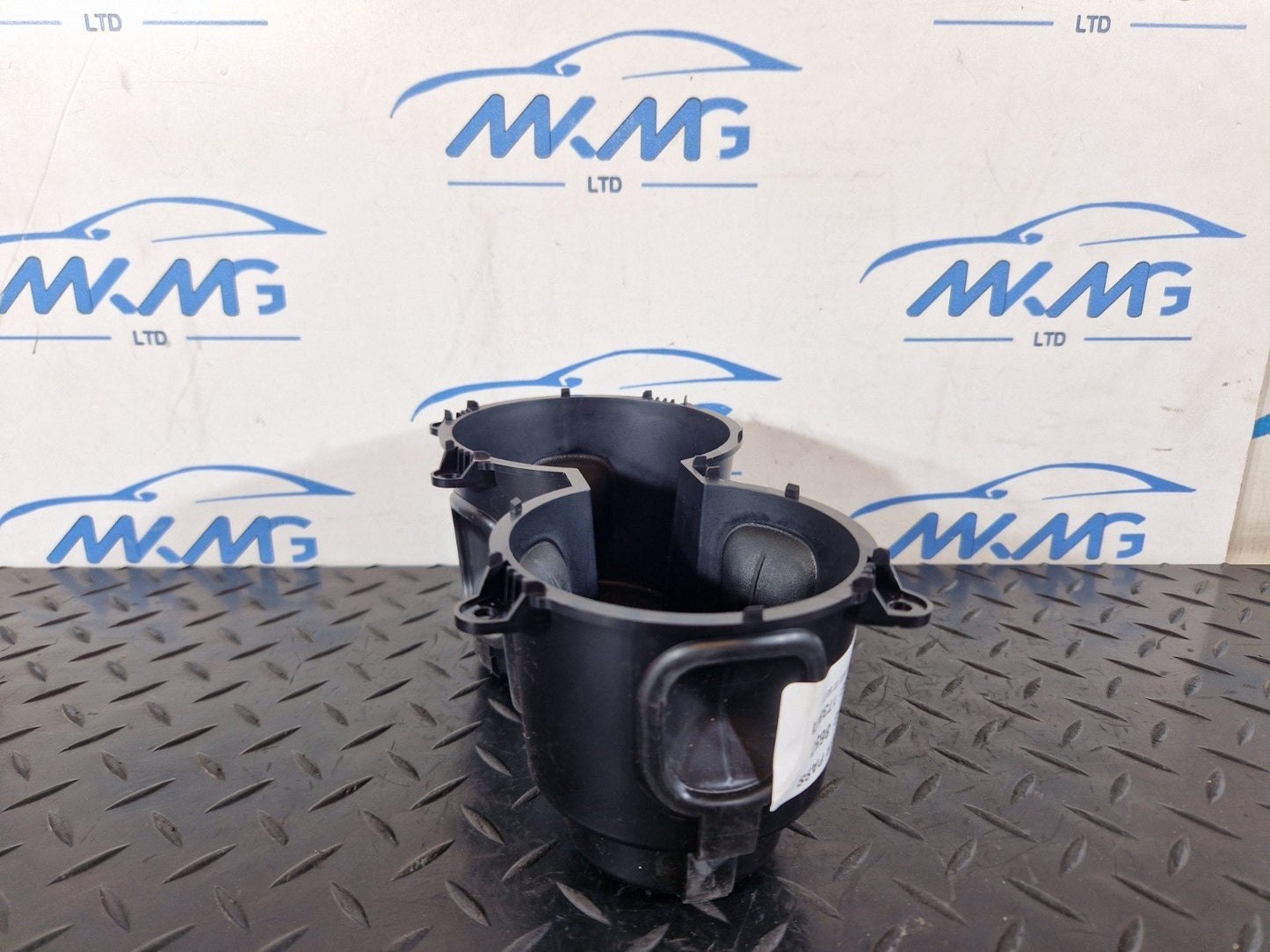 19-ON RANGE ROVER EVOQUE L551 CENTER CONSOLE TWIN DOUBLE CUP HOLDER K8D2045H62A