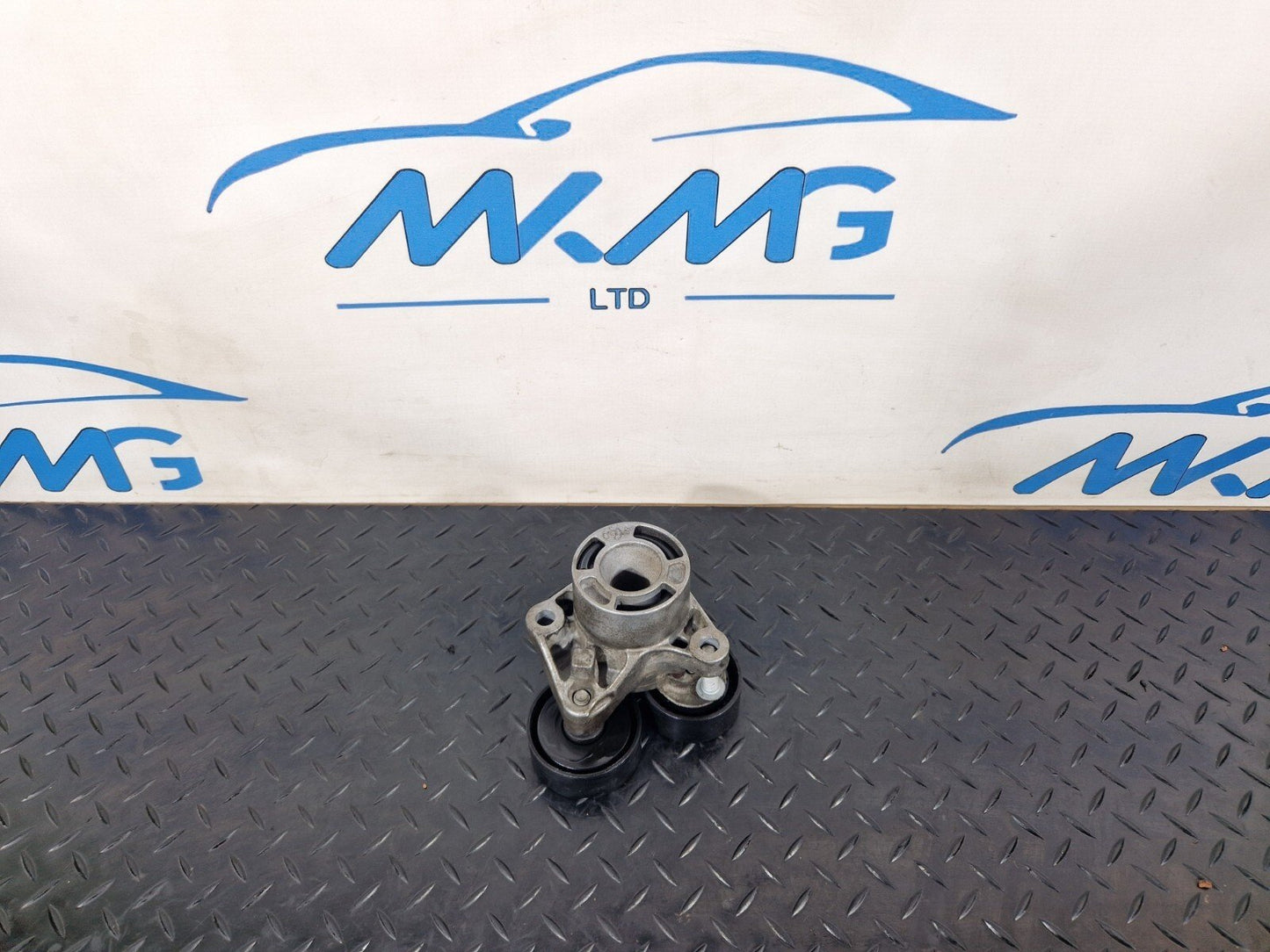 12-18 BMW 3 SERIES F30 F31 GENUINE N57 DIESEL 3.0 BELT TENSIONER AC-46000