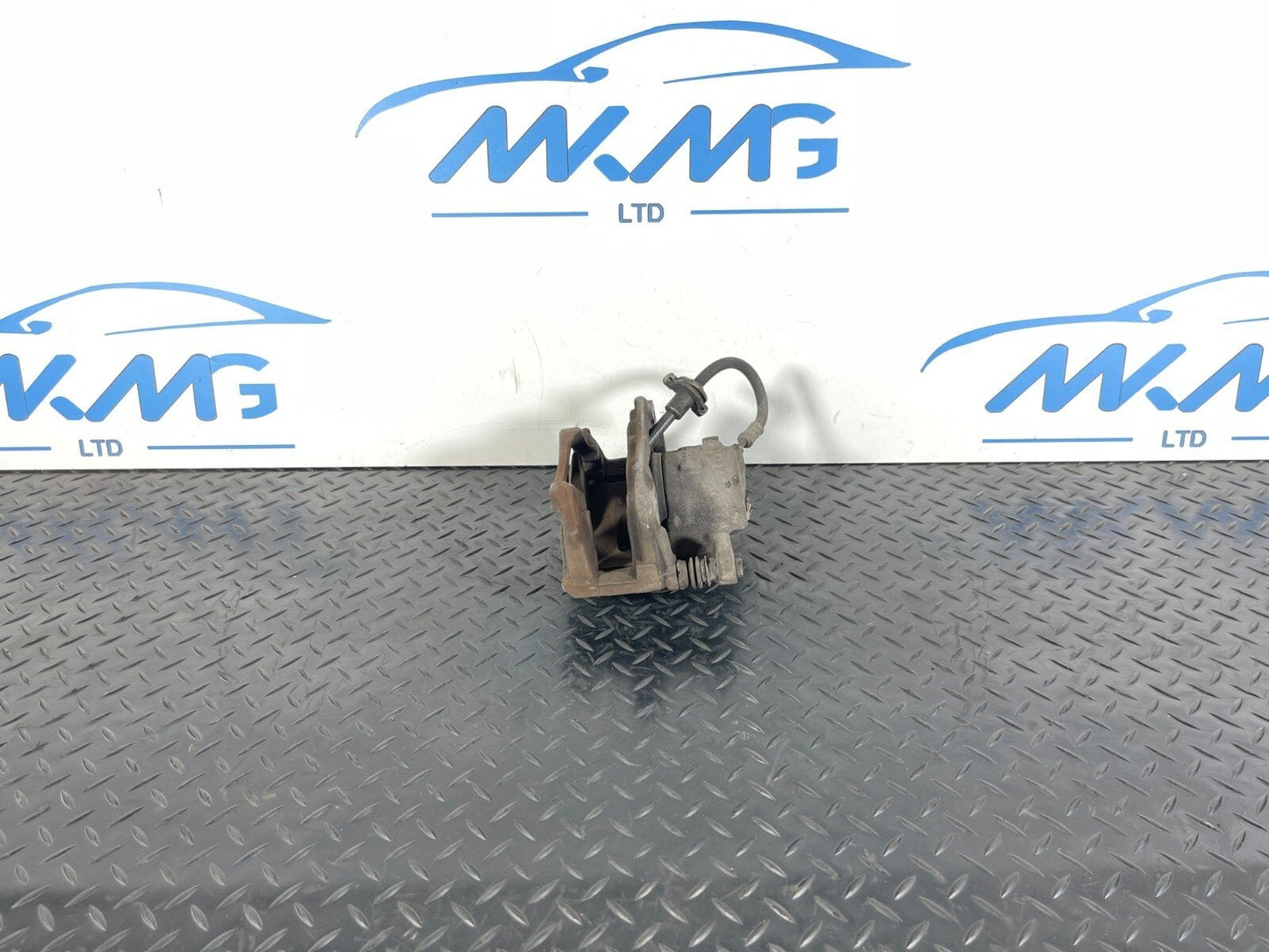 20-ON BMW 2 SERIES F44 Front Left Brake Caliper 6798945