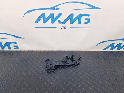14-21 MERCEDES BENZ C200 W205 REAR RIGHT BRAKE CALIPER CABLES HOLDER A2055460446