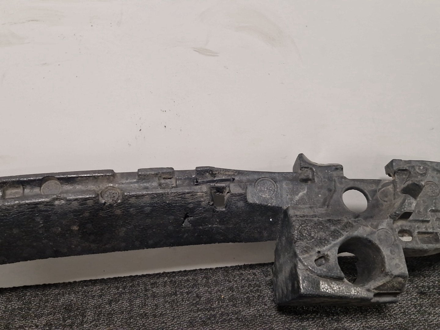 Mercedes-Benz GLE500e W166 Front Bumper Foam Shock Absorber A2928853700