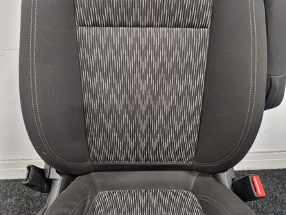 Vauxhall Mokka MK1 (G1U0) SUV Genuine Front Right O/S Driver Seat