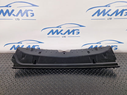 11-18 BMW 6 SERIES F06 BOOT TRUNK PANEL LOCK TRIM LOADING EDGE TRIM 7224793