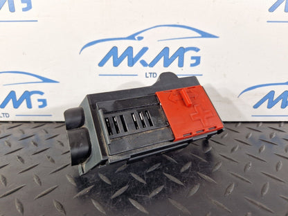11-19 MERCEDES BENZ ML W166 GENUINE FUSE BOX LID COVER TRIM A1665450403