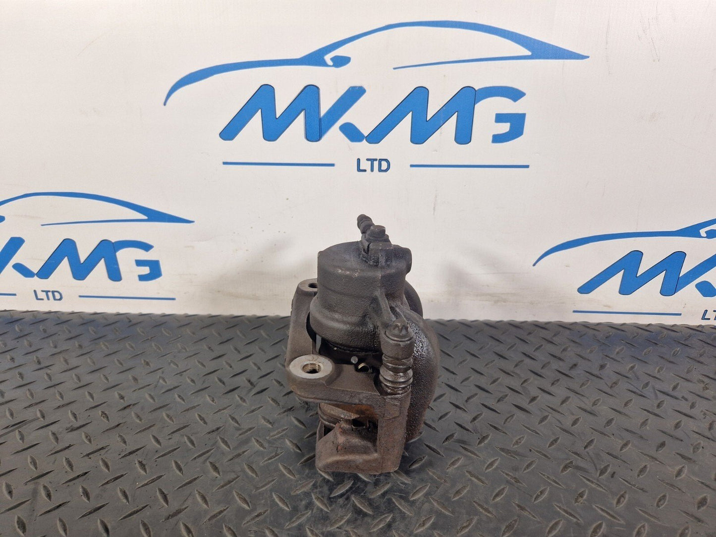 18-ON MERCEDES BENZ A CLASS W177 1.5 CDI SE FRONT LEFT BRAKE CALIPER A1774211900