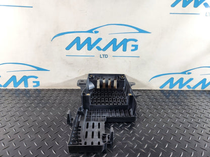MERCEDES BENZ B CLASS W247 AMPLIFIER AUDIO UNIT BRACKET HOLDER MOUNT A2475450601