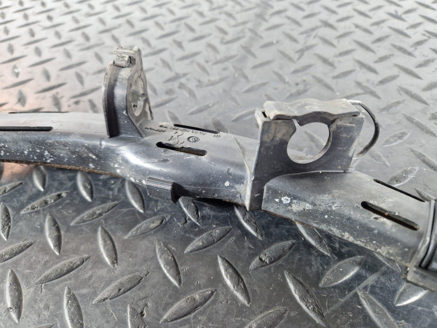 11-19 MERCEDES BENZ ML W166 GENUINE REAR RIGHT CONTROL ARM A1664230823