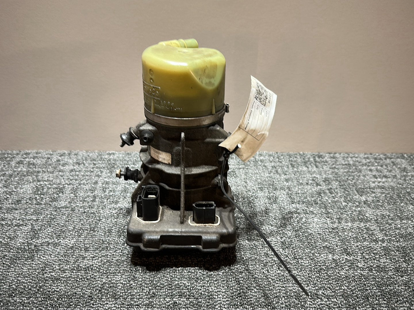 2011 Volvo V70 MK3 - Power Steering Pump