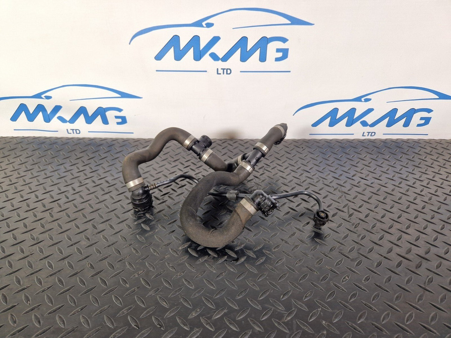 14-21 MERCEDES BENZ C300h W205 GENUINE CIRCULATION PUMP HEATING & COOLANT HOSES