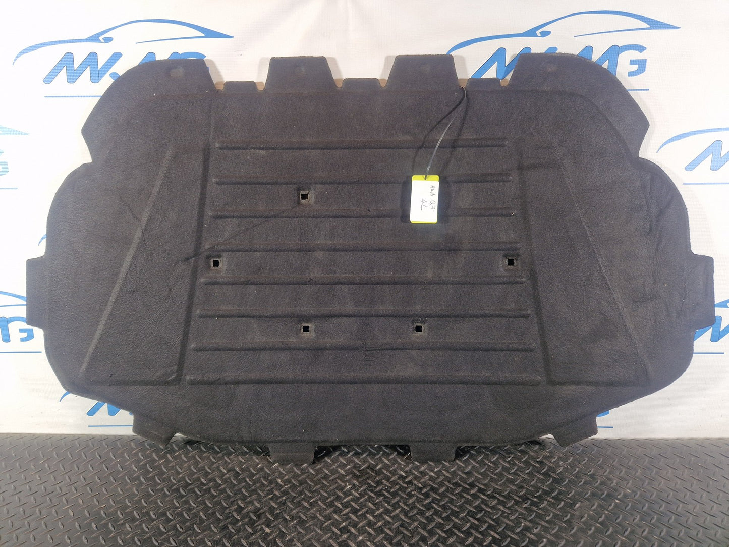 Audi Q7 4L Bonnet Hood Engine Compartment Sound Insulation 4L0863825