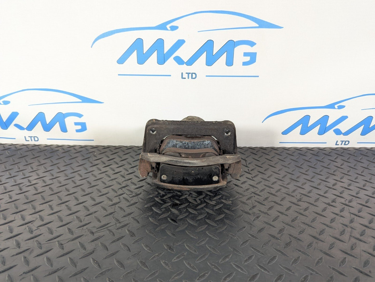 18-ON MERCEDES BENZ A CLASS W177 GENUINE OEM FRONT LEFT N/S BRAKE CALIPER