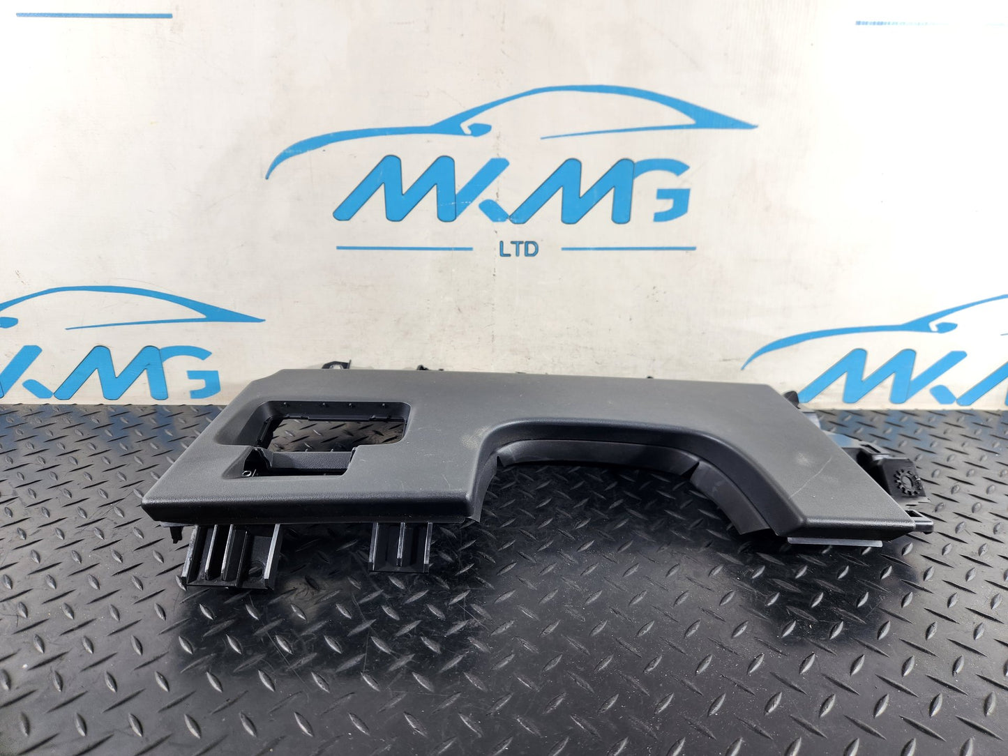 Land Rover Range Rover Evoque Genuine Dash Column Knee Trim K8D2-04325-AD
