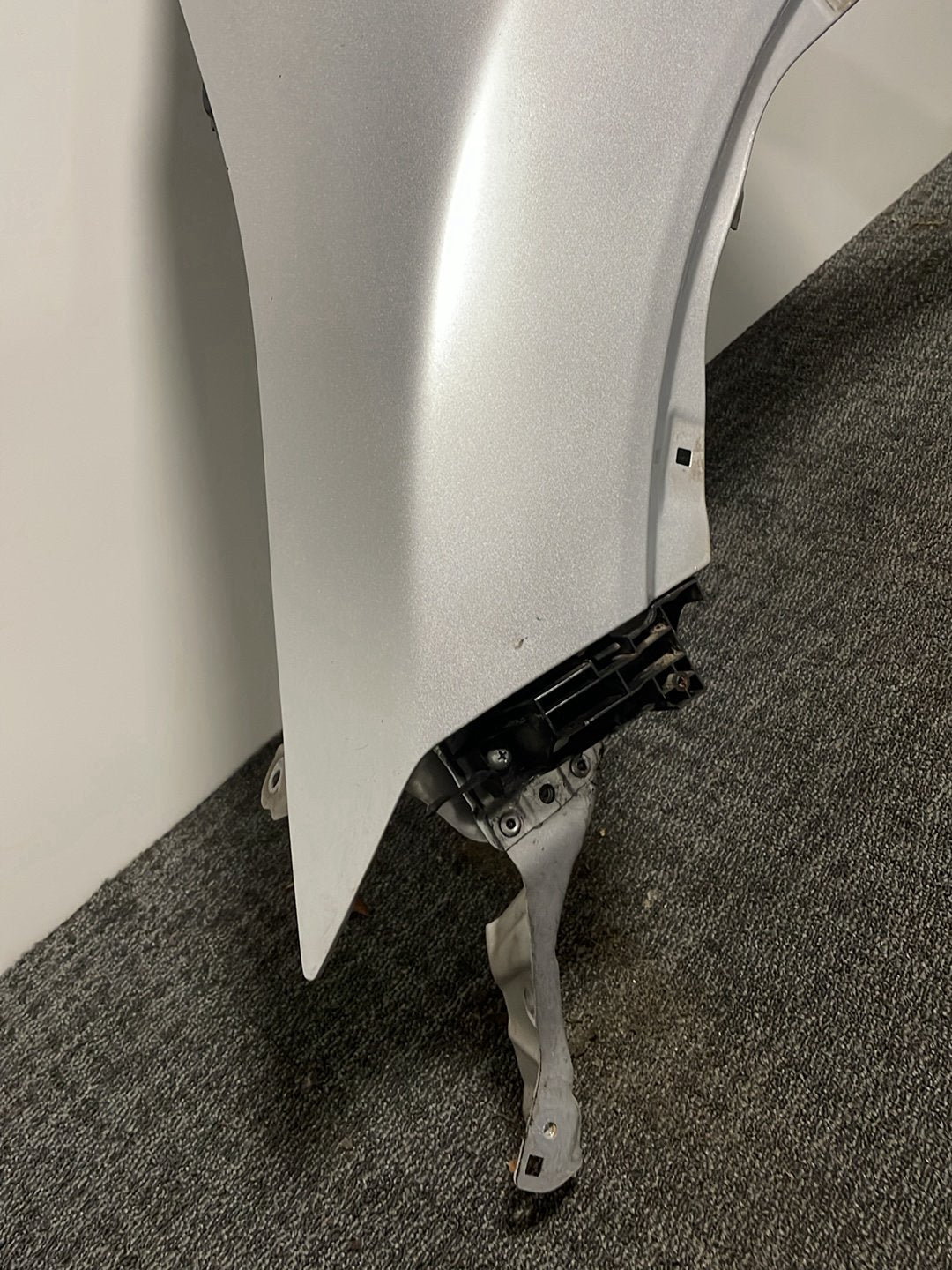 Honda Civic MK9 (FK27) Hatchback Front Left N/S Wing Fender Panel in Silver