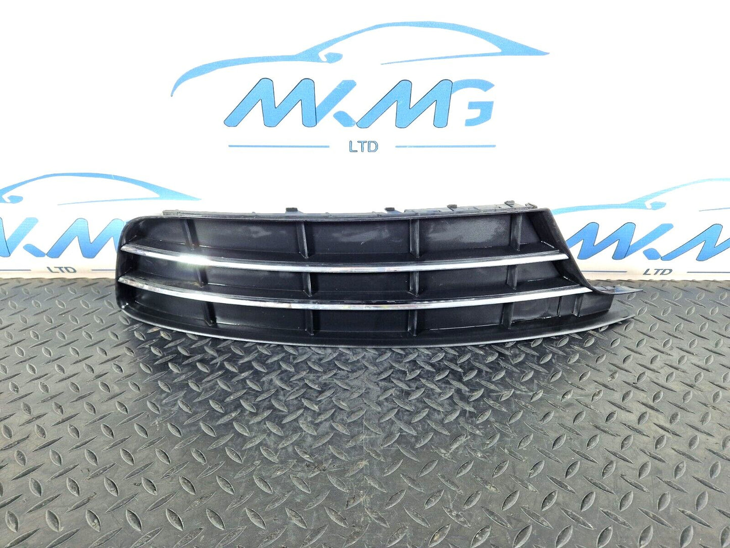 15-18 AUDI A7 4G OEM RIGHT BUMPER GRILLE 4G8807648D 4G8807682H 4G8807152C
