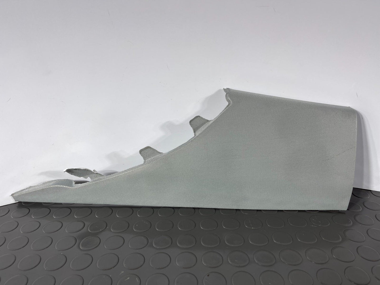 16-19 AUDI A4 B9 SALOON GENUINE REAR RIGHT O/S C-PILLAR TRIM COVER 8W5867246
