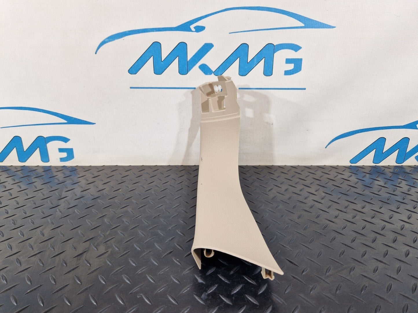 14-21 BMW 2 SERIES 218d GRAN TOURER F46 TAILGATE RIGHT SIDE TRIM PANEL 7318938