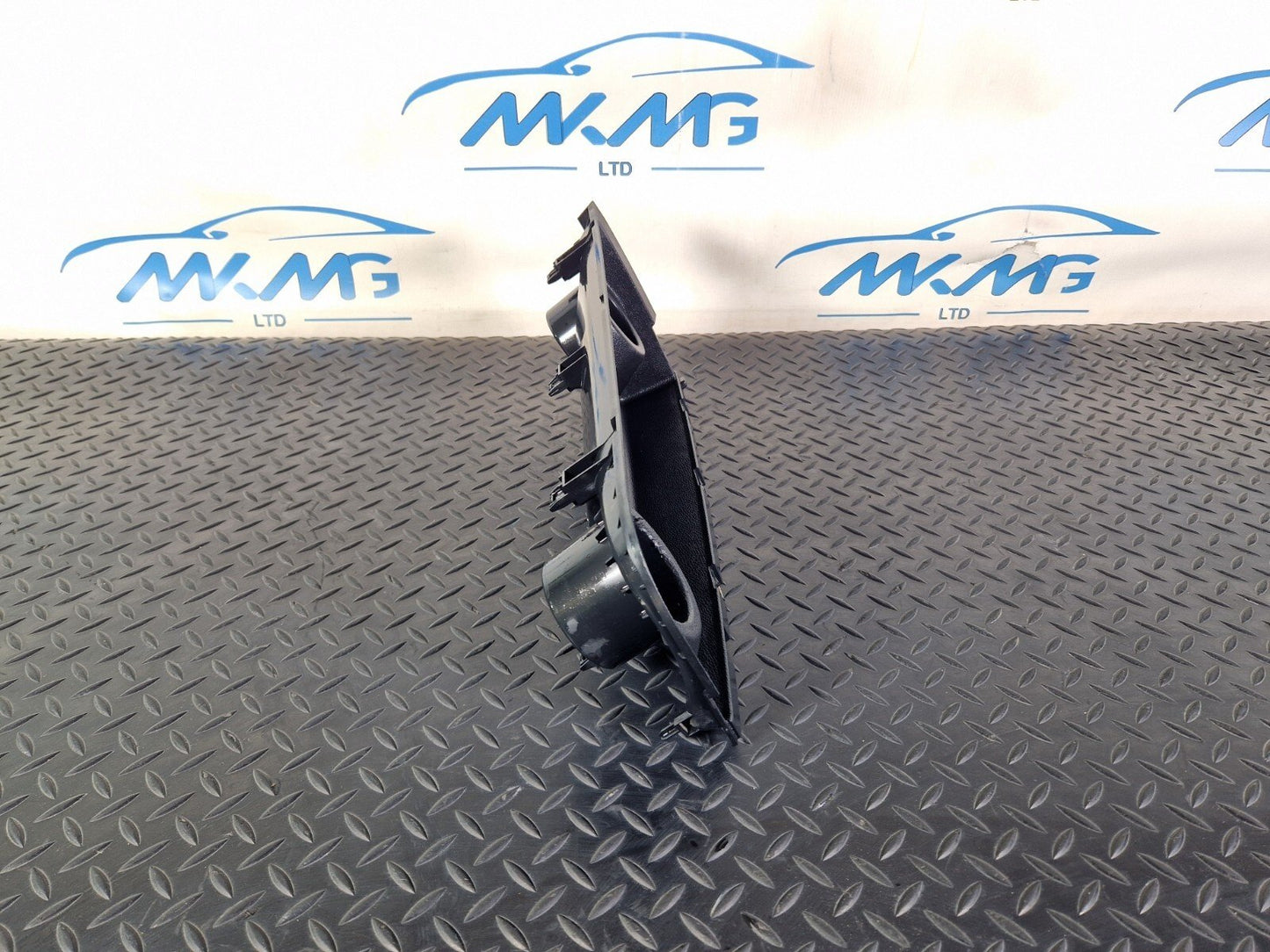 18-ON MERCEDES BENZ SPRINTER W907 W910 OEM STORAGE TRIM RIGHT A9106803400