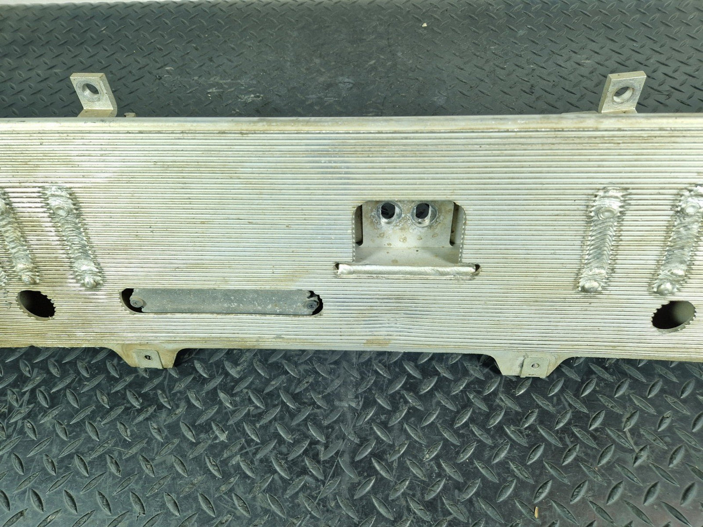 11-19 MERCEDES BENZ ML W166 GEARBOX MOUNT SUPPORT BRACKET A1662410047