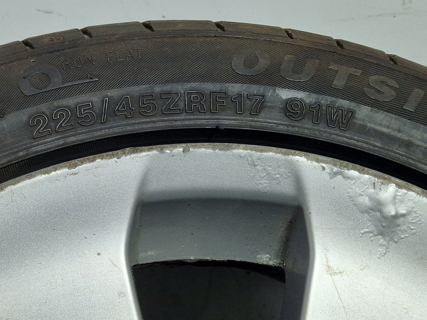 BMW 3 Series E90 17" Alloy Wheel with Tyre 225/45/17 6764622